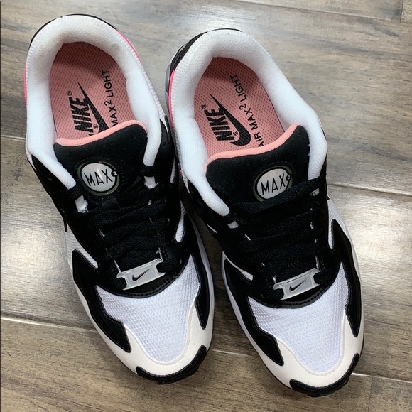 W NIKE AIR MAX2 LIGHT white/bleached coral-black - Picture 4 of 16